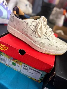 Reebok Club C 85 x Kung Fu Panda “Chinese Calligraphy” Sneaker JUNIORS 6 NEW NIB